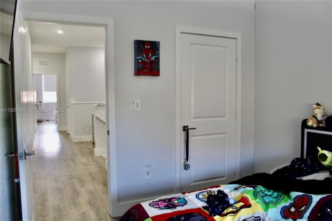 Villa ou maison à vendre à Homestead, Floride: 4 chambres, 172.43 m2 № 1987545 - photo 3