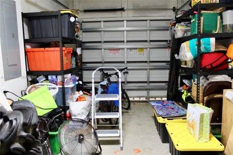 Villa ou maison à vendre à Homestead, Floride: 4 chambres, 172.43 m2 № 1987545 - photo 2