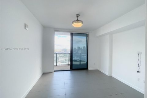 Condominio en alquiler en Miami, Florida, 1 dormitorio, 70.05 m2 № 1998973 - foto 9