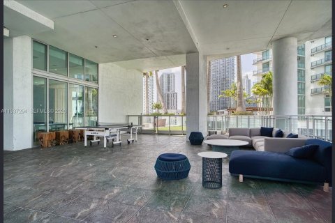 Condominio en alquiler en Miami, Florida, 1 dormitorio, 78.6 m2 № 1995213 - foto 27