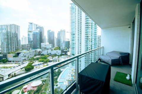 Condominio en alquiler en Miami, Florida, 1 dormitorio, 78.6 m2 № 1995213 - foto 6