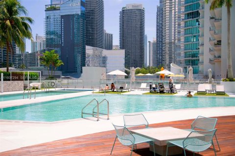 Condominio en alquiler en Miami, Florida, 1 dormitorio, 78.6 m2 № 1995213 - foto 18