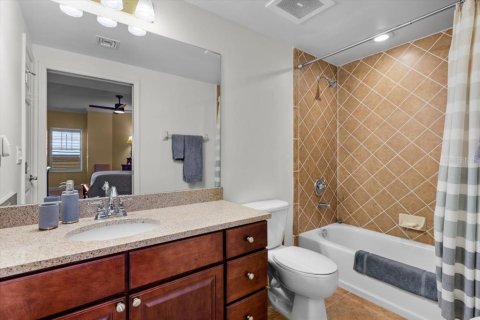 Condo in Daytona Beach, Florida, 3 bedrooms  № 1514748 - photo 18