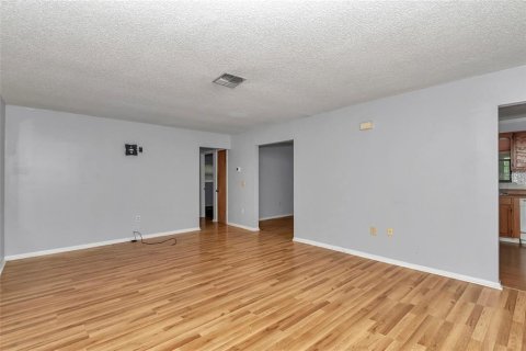 Casa en venta en Ocala, Florida, 6 dormitorios, 230.21 m2 № 1833338 - foto 20