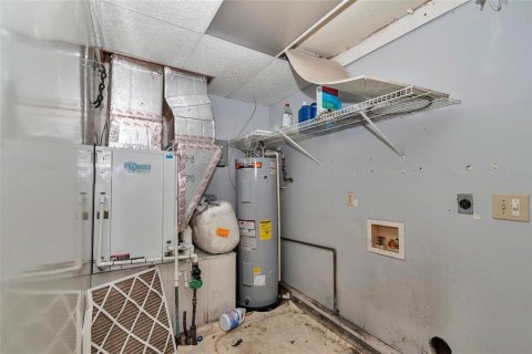 Casa en venta en Ocala, Florida, 6 dormitorios, 230.21 m2 № 1833338 - foto 29