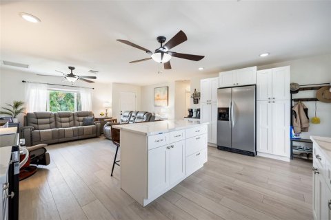 Villa ou maison à vendre à Punta Gorda, Floride: 2 chambres, 93.27 m2 № 2129244 - photo 15