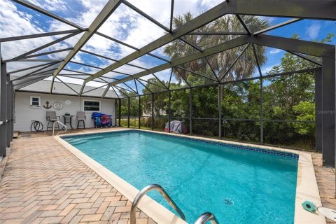 Villa ou maison à vendre à Punta Gorda, Floride: 2 chambres, 93.27 m2 № 2129244 - photo 28