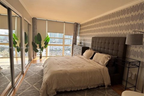 Снять в аренду кондоминиум в Майами, Флорида 2 спальни, 91.97м2, № 1991988 - фото 12