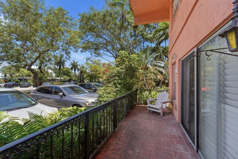 Condominio en venta en Fort Lauderdale, Florida, 2 dormitorios, 138.98 m2 № 2272501 - foto 17