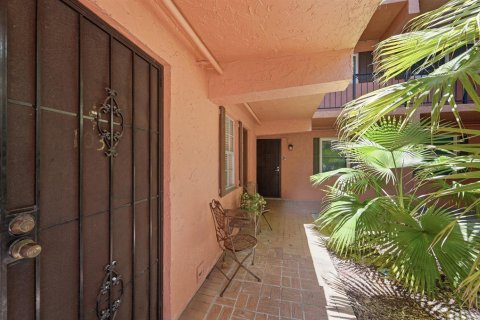 Condominio en venta en Fort Lauderdale, Florida, 2 dormitorios, 138.98 m2 № 2272501 - foto 20