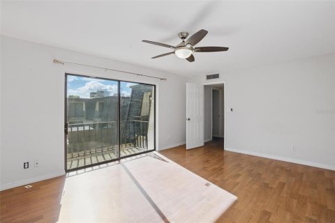 Townhouse in Fort Myers, Florida 2 bedrooms, 117.06 sq.m. № 1716998 - photo 16