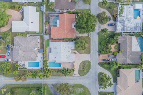 Купить виллу или дом в Форт-Лодердейл, Флорида 4 спальни, 200.76м2, № 1989396 - фото 7