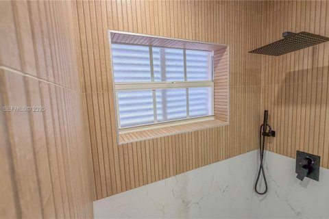 Купить виллу или дом в Форт-Лодердейл, Флорида 4 спальни, 200.76м2, № 1989396 - фото 28