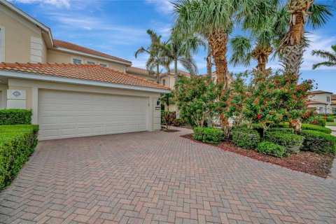 Copropriété à vendre à Venice, Floride: 2 chambres, 245.82 m2 № 1757986 - photo 1