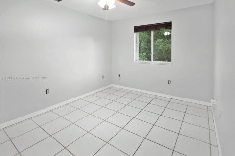 Condominio en alquiler en Doral, Florida, 3 dormitorios, 119.84 m2 № 1927803 - foto 15