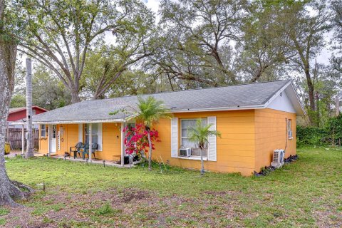 House in Zephyrhills, Florida 2 bedrooms, 111.48 sq.m. № 1526710 - photo 2