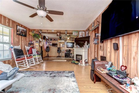 House in Zephyrhills, Florida 2 bedrooms, 111.48 sq.m. № 1526710 - photo 7