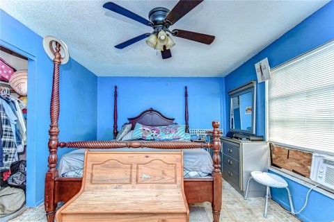 House in Zephyrhills, Florida 2 bedrooms, 111.48 sq.m. № 1526710 - photo 14