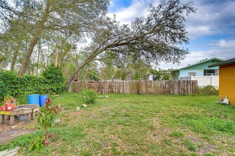 House in Zephyrhills, Florida 2 bedrooms, 111.48 sq.m. № 1526710 - photo 27
