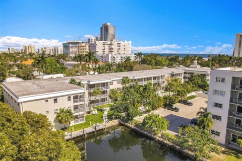 Condo in Lauderdale-by-the-Sea, Florida, 2 bedrooms  № 2251895 - photo 29