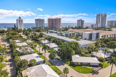 Condo in Lauderdale-by-the-Sea, Florida, 2 bedrooms  № 2251895 - photo 2