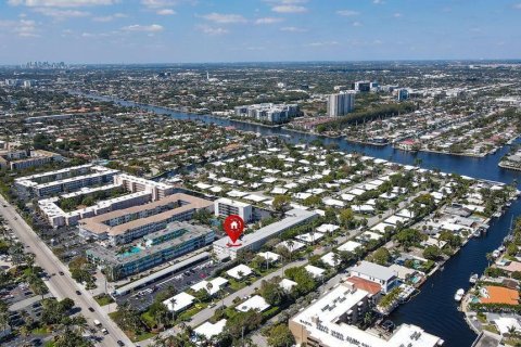 Condo in Lauderdale-by-the-Sea, Florida, 2 bedrooms  № 2251895 - photo 28