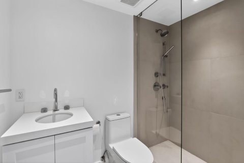 Купить кондоминиум в Майами-Бич, Флорида 3 комнаты, 118.91м2, № 2146025 - фото 23