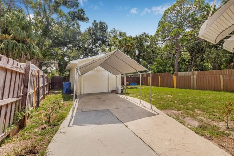 House in Saint Petersburg, Florida 2 bedrooms, 107.02 sq.m. № 1873350 - photo 20