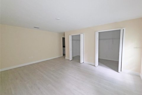 Купить виллу или дом в Киссимми, Флорида 7 комнат, 169.08м2, № 2420302 - фото 24