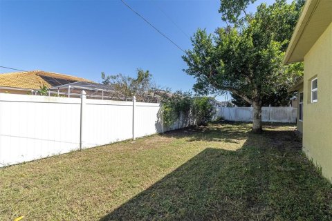 Villa ou maison à vendre à Brooksville, Floride: 4 chambres, 212.75 m2 № 2418576 - photo 30
