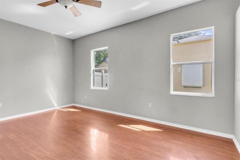 Villa ou maison à vendre à Brooksville, Floride: 4 chambres, 212.75 m2 № 2418576 - photo 13
