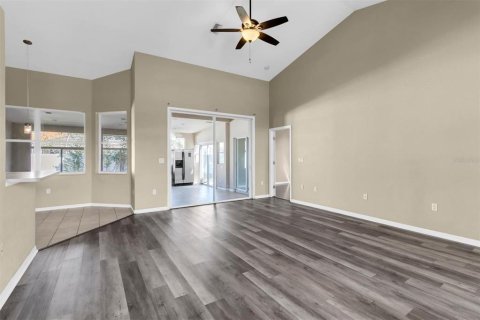 Villa ou maison à vendre à Brooksville, Floride: 4 chambres, 212.75 m2 № 2418576 - photo 19