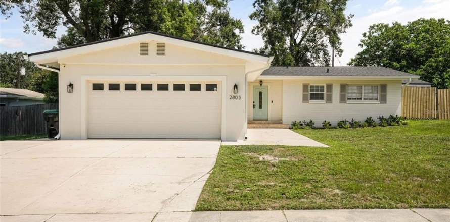 Villa ou maison à Winter Park, Floride 3 chambres, 152.08 m2 № 2151616