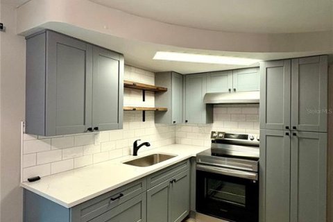 Casa en alquiler en Holiday, Florida, 2 dormitorios, 98.1 m2 № 1904518 - foto 6