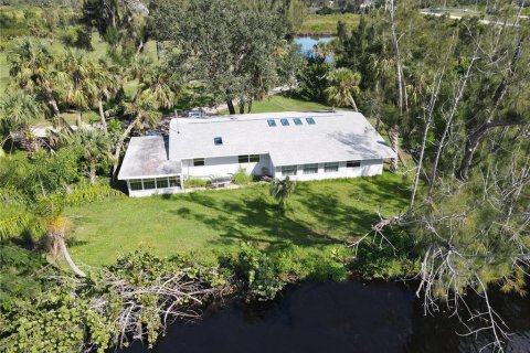 Terreno en venta en Punta Gorda, Florida № 1434502 - foto 21