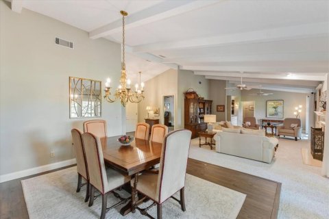 House in Orlando, Florida 4 bedrooms, 285.21 sq.m. № 1649287 - photo 11
