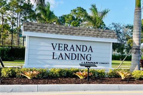 Townhouse in Port St. Lucie, Florida 3 bedrooms, 151.62 sq.m. № 2068369