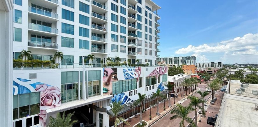 Condominio en Sarasota, Florida, 2 dormitorios № 1831353