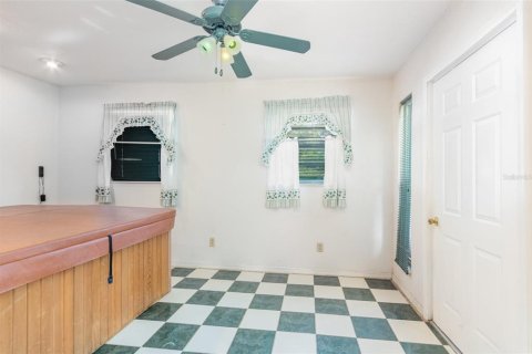 Villa ou maison à vendre à Altamonte Springs, Floride: 4 chambres, 124.12 m2 № 1894170 - photo 22