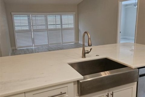 Casa en alquiler en Dunedin, Florida, 2 dormitorios, 134.06 m2 № 1909342 - foto 13