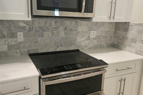 Casa en alquiler en Dunedin, Florida, 2 dormitorios, 134.06 m2 № 1909342 - foto 9