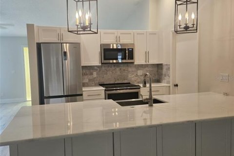 Casa en alquiler en Dunedin, Florida, 2 dormitorios, 134.06 m2 № 1909342 - foto 4