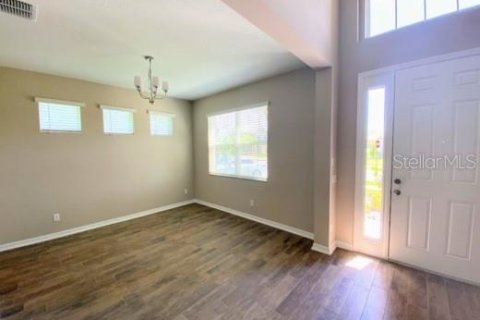 Villa ou maison à louer à Tampa, Floride: 5 chambres, 353.03 m2 № 1884319 - photo 3