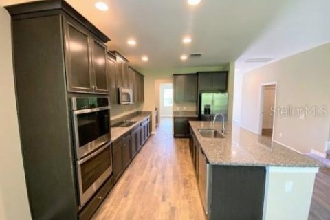 Villa ou maison à louer à Tampa, Floride: 5 chambres, 353.03 m2 № 1884319 - photo 5