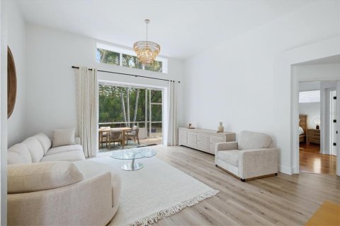 Купить виллу или дом в Юниверсити-Парк, Флорида 7 комнат, 179.58м2, № 2133323 - фото 10