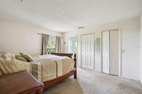 House in Edgewater, Florida 3 bedrooms, 124.49 sq.m. № 2198252 - photo 18