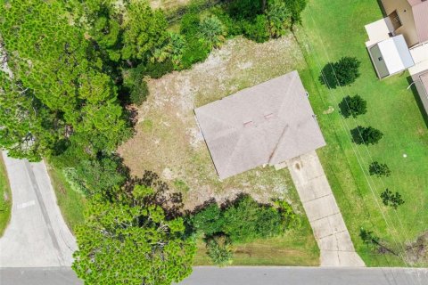 House in Edgewater, Florida 3 bedrooms, 124.49 sq.m. № 2198252 - photo 29