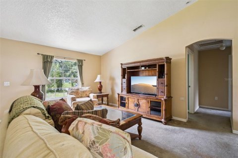 House in Edgewater, Florida 3 bedrooms, 124.49 sq.m. № 2198252 - photo 6