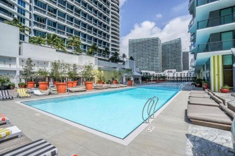 Снять в аренду кондоминиум в Майами, Флорида 1 спальня, 52.95м2, № 1941353 - фото 18