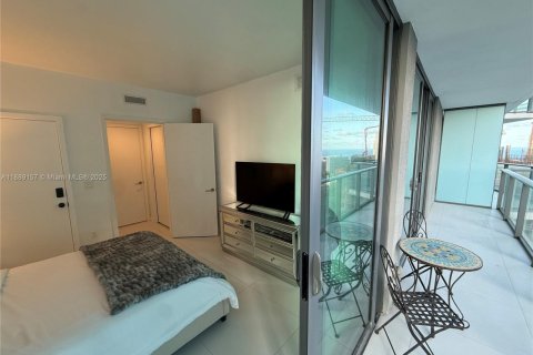 Снять в аренду кондоминиум в Майами, Флорида 1 спальня, 52.95м2, № 1941353 - фото 11